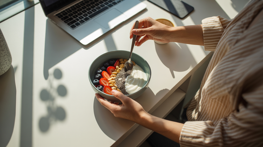 Schneller Protein Snack: 7 Blitz-Rezepte für hochsensible Wissensarbeiter:innen